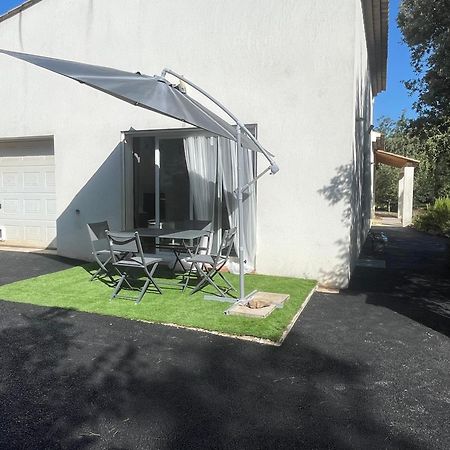 Logement tout confort au calme entre Saint Tropez et les Gorges du Verdon Le Thoronet Extérieur photo