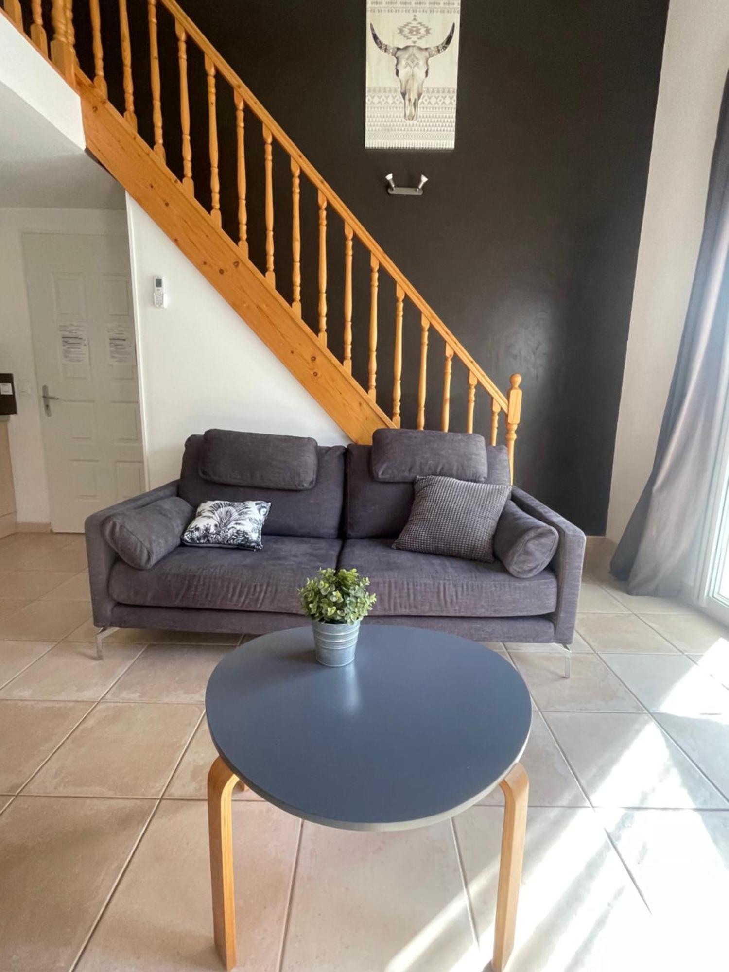 Logement tout confort au calme entre Saint Tropez et les Gorges du Verdon Le Thoronet Extérieur photo