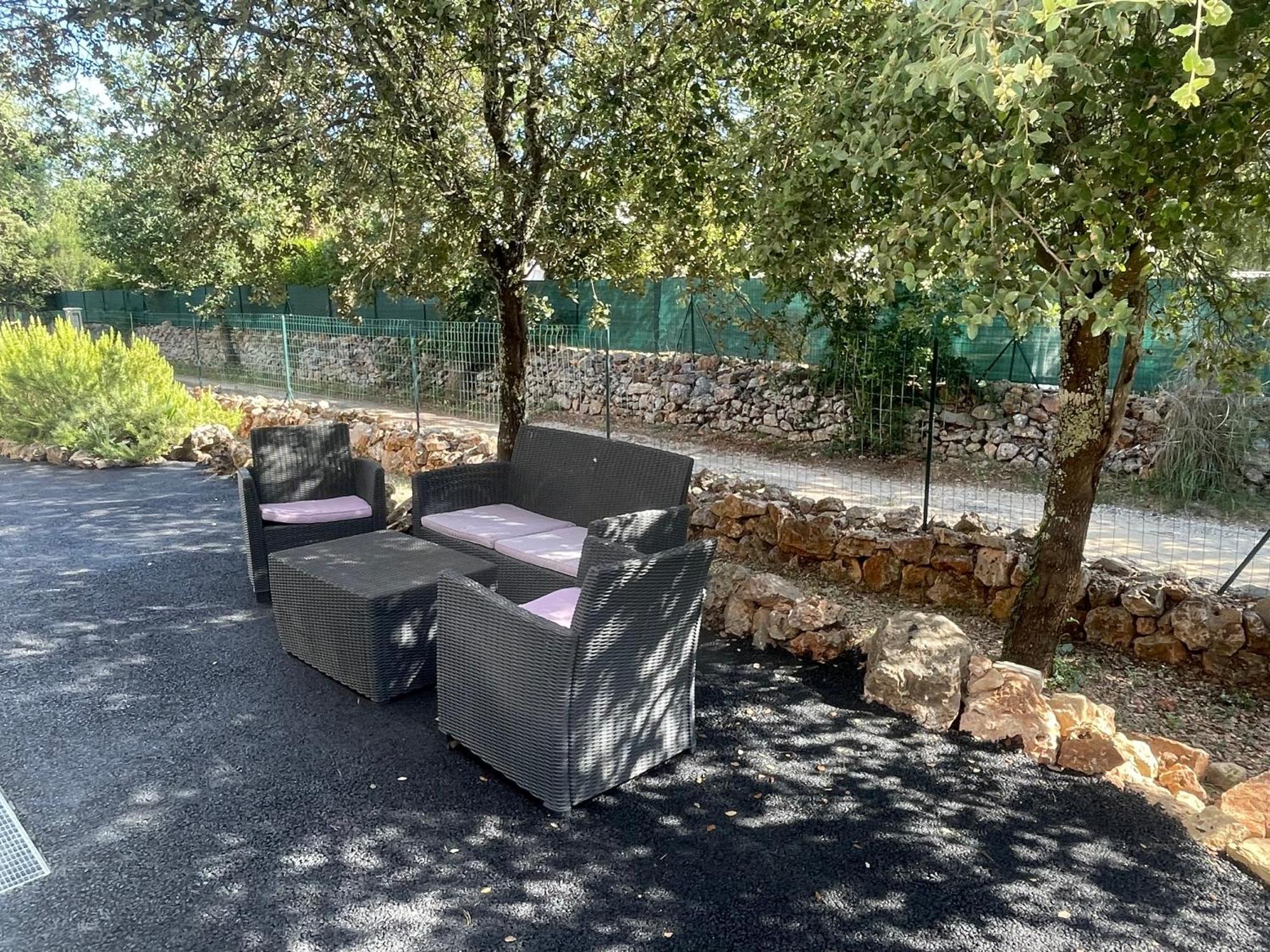 Logement tout confort au calme entre Saint Tropez et les Gorges du Verdon Le Thoronet Extérieur photo