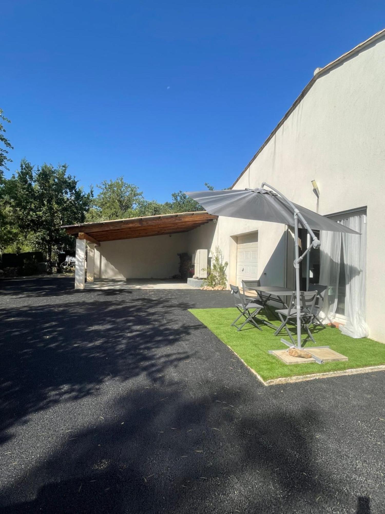 Logement tout confort au calme entre Saint Tropez et les Gorges du Verdon Le Thoronet Extérieur photo